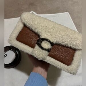 Coach shearling tabby 26 in brown suede and leather